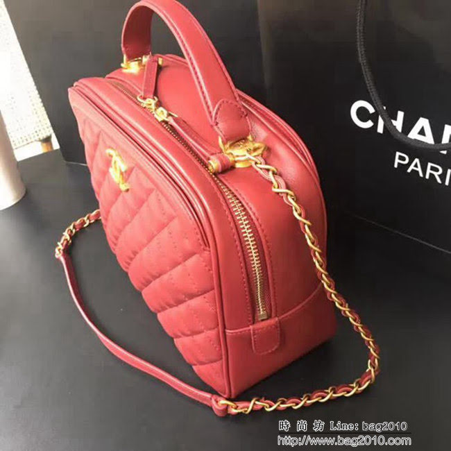 香奈兒CHANEL 57906 正品開發2018新款化妝包手提肩背鏈條包 DSC2106